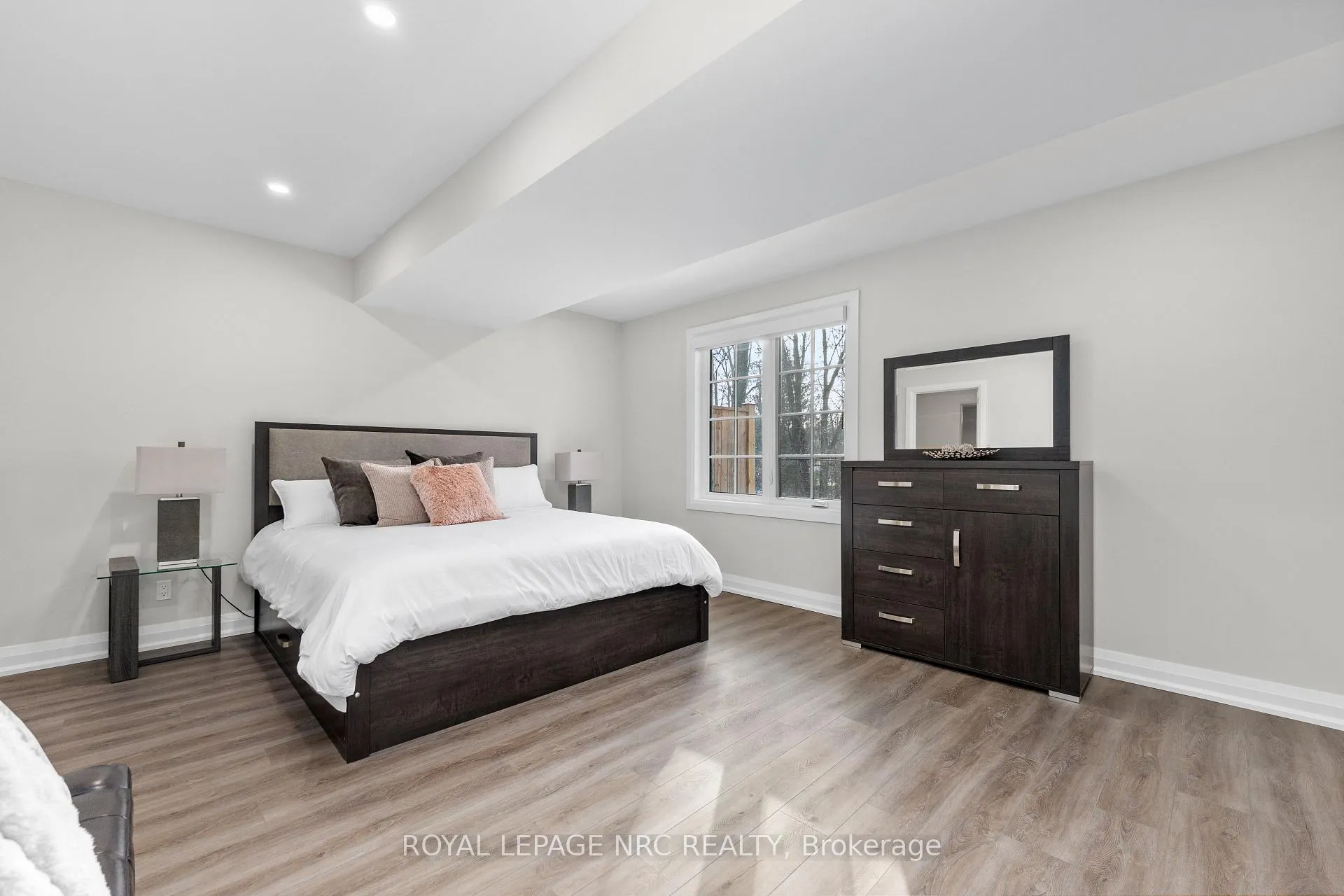 Photo 40 of Unit 18, 190 Canboro Road, Pelham, Fonthill — HOMEH