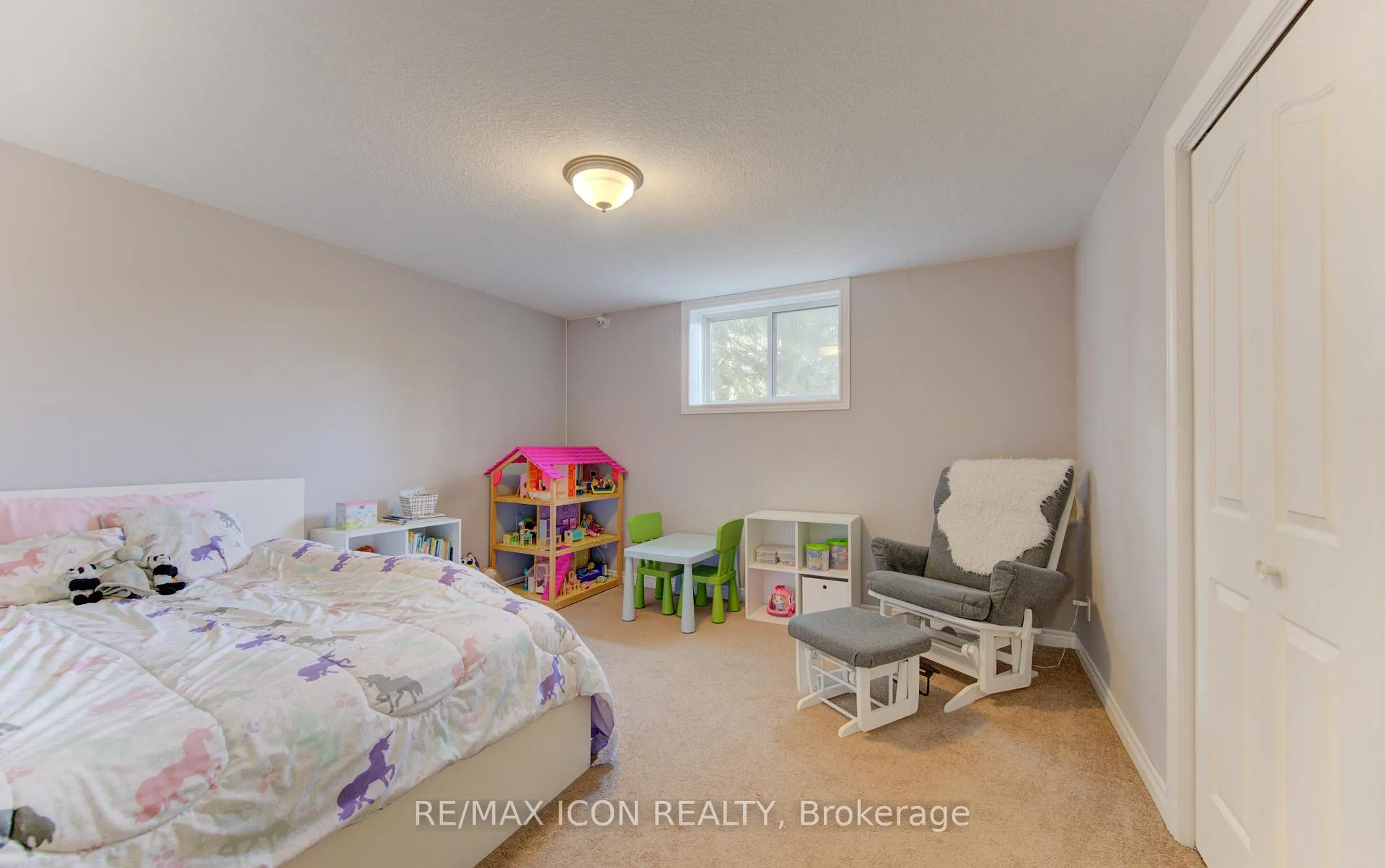 Photo 25 of 33 Joseph Street, Guelph, St. George's — HOMEH