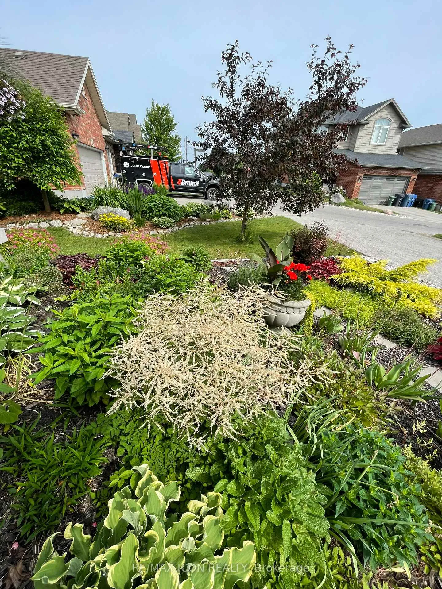 Photo 47 of 33 Joseph Street, Guelph, St. George's — HOMEH