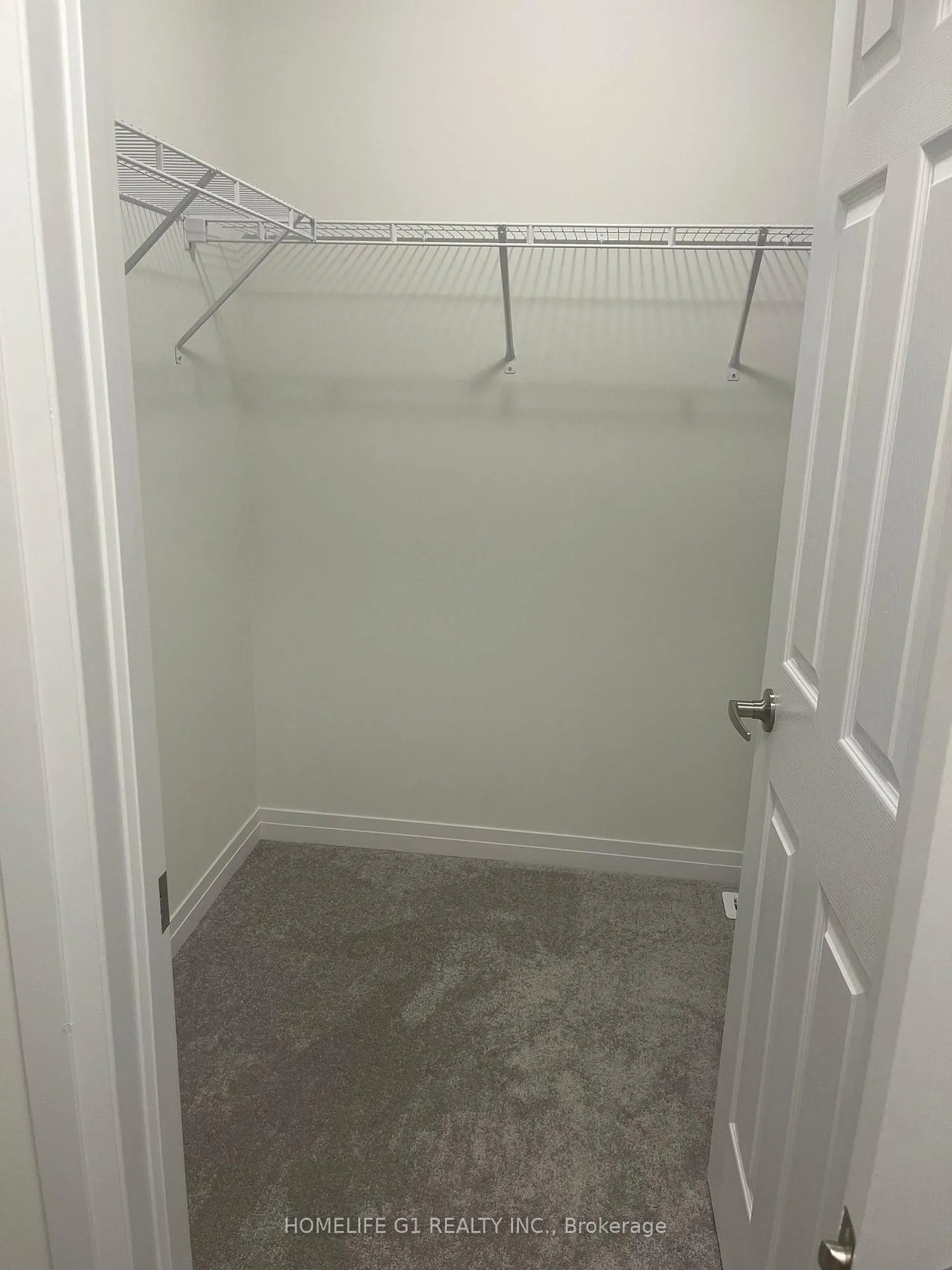 Photo 17 of 12 Brighton Lane, Thorold, Rolling Meadows — HOMEH