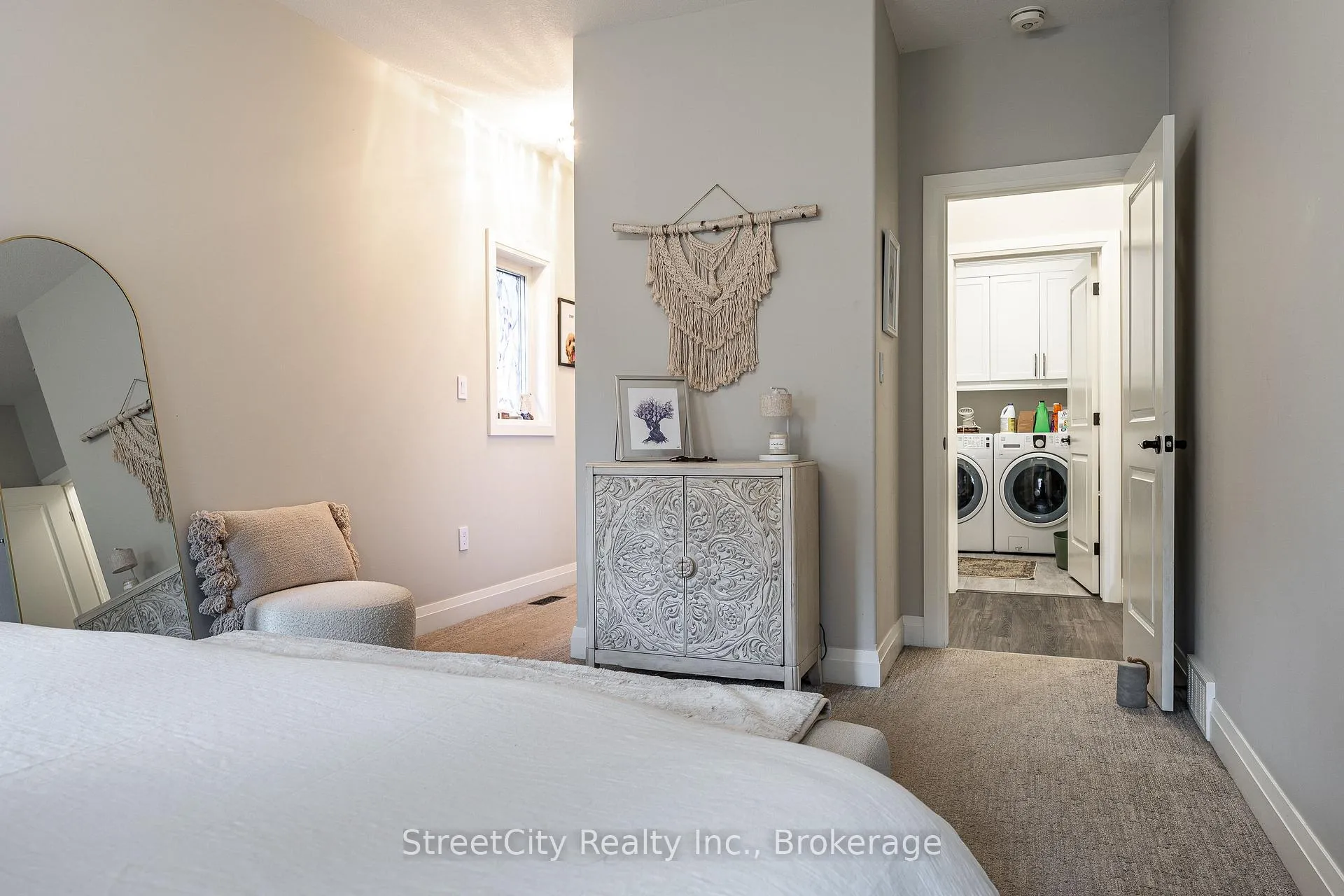 Photo 20 of 32 Culliton Street, Stratford — HOMEH