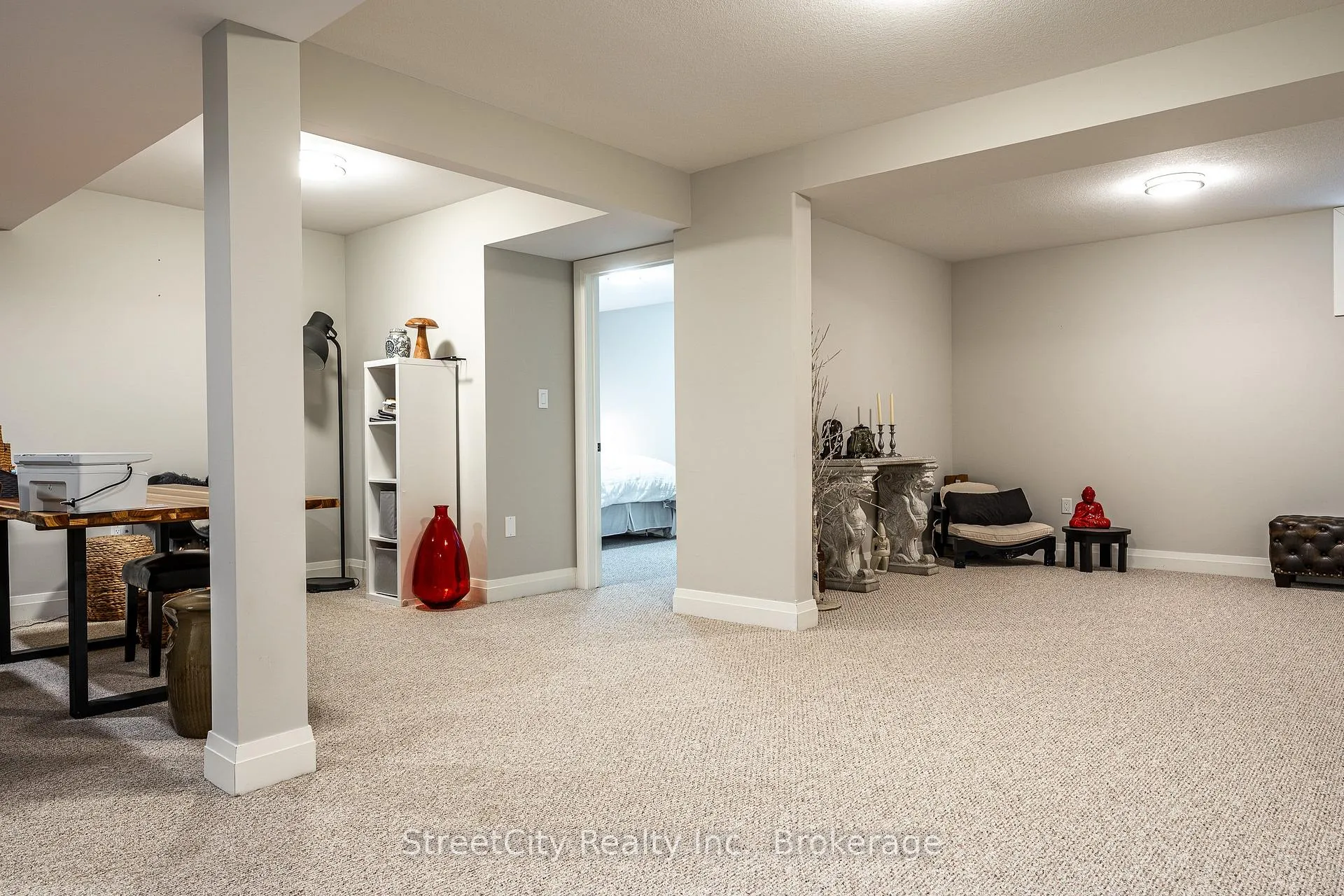 Photo 32 of 32 Culliton Street, Stratford — HOMEH
