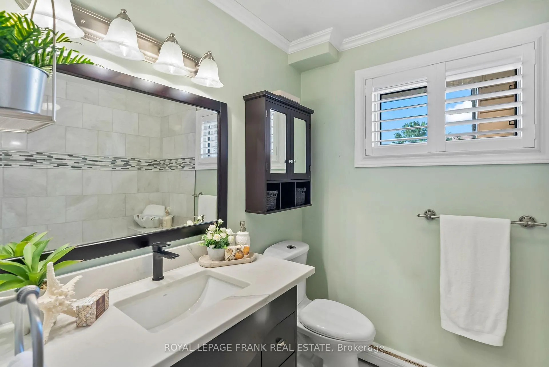 Photo 21 of 1440 Pebblestone Road, Clarington, Courtice — HOMEH