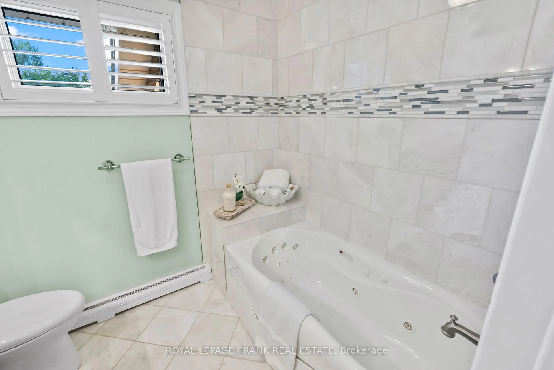 Photo 22 of 1440 Pebblestone Road, Clarington, Courtice — HOMEH