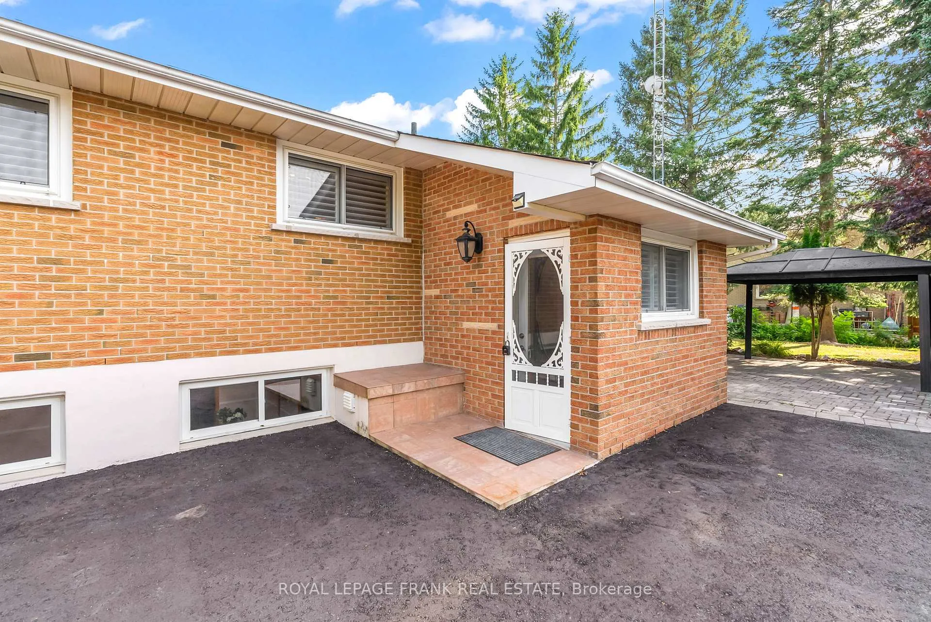 Photo 26 of 1440 Pebblestone Road, Clarington, Courtice — HOMEH
