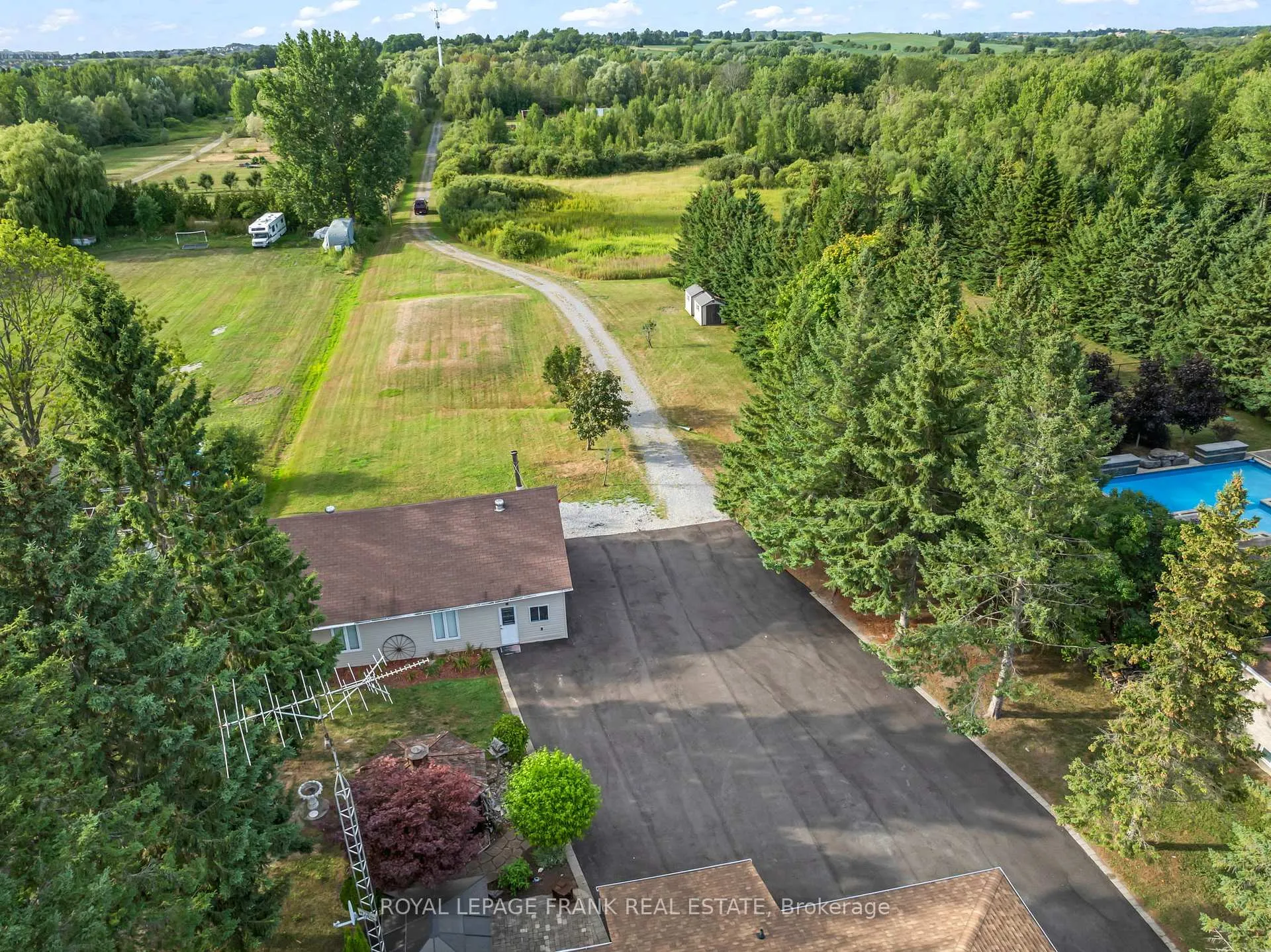 Photo 45 of 1440 Pebblestone Road, Clarington, Courtice — HOMEH