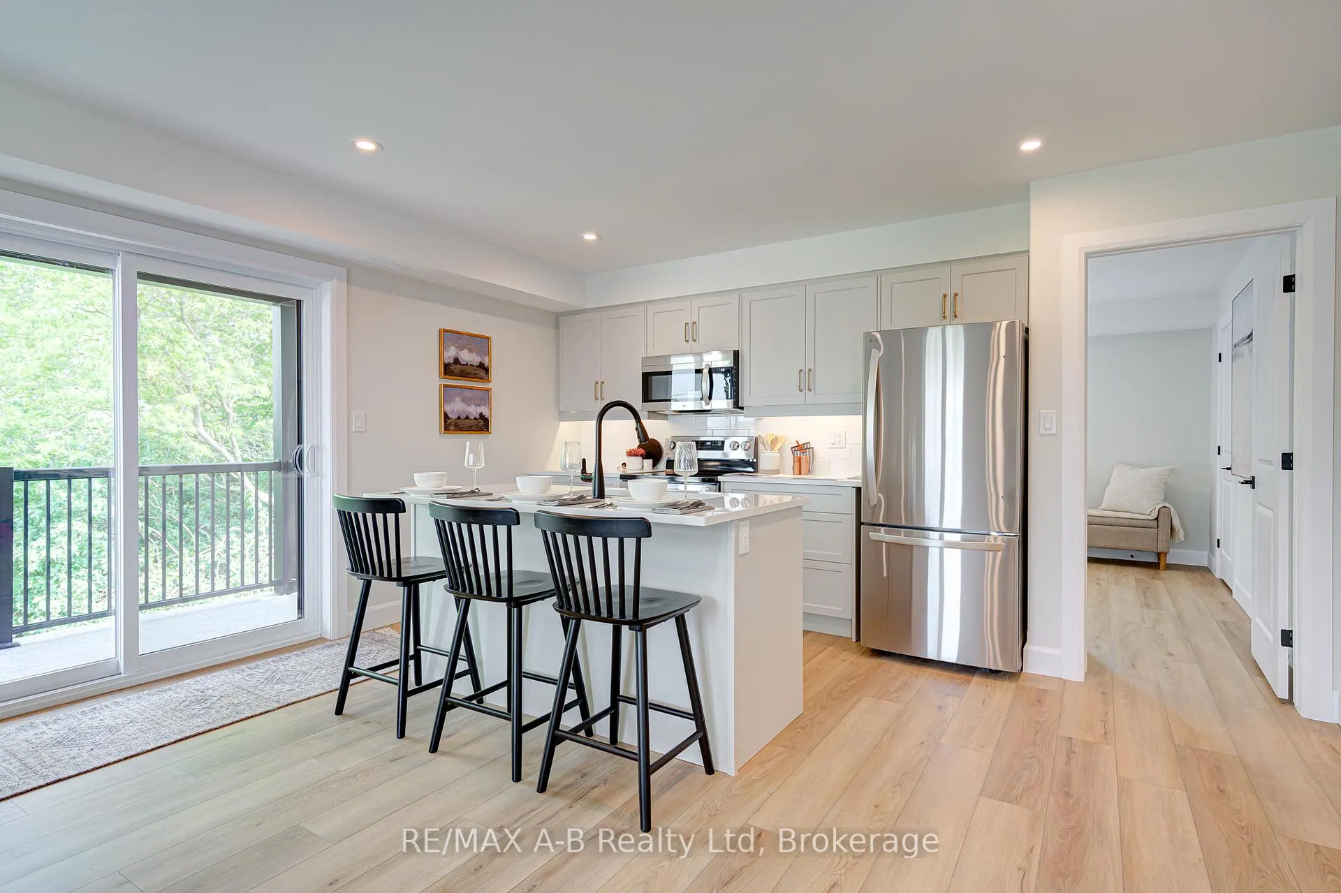 Photo 5 of Unit 28, 428 Queen Street W, St. Marys — HOMEH