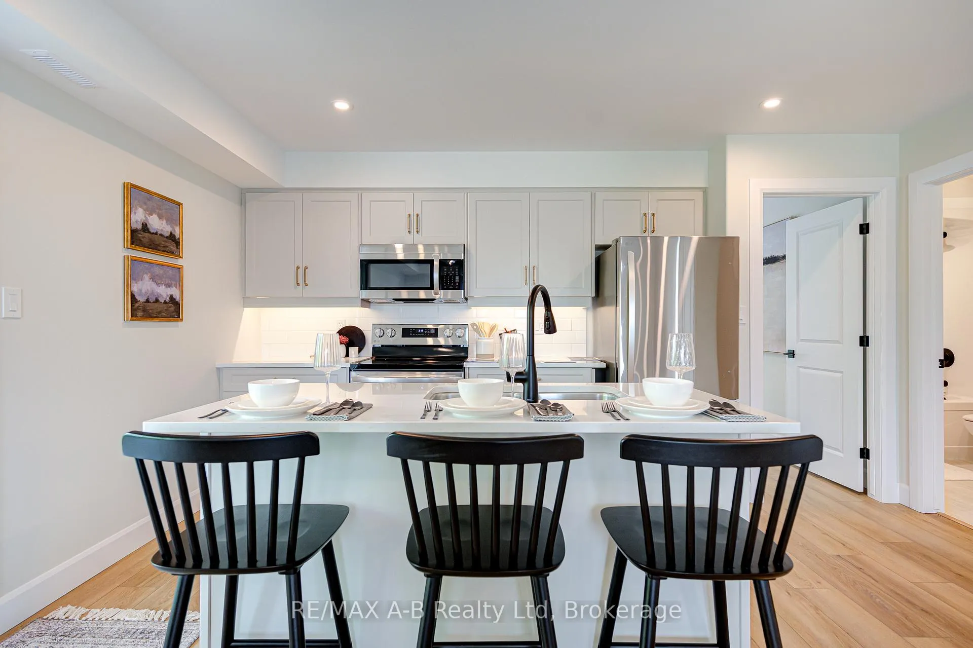 Photo 6 of Unit 28, 428 Queen Street W, St. Marys — HOMEH