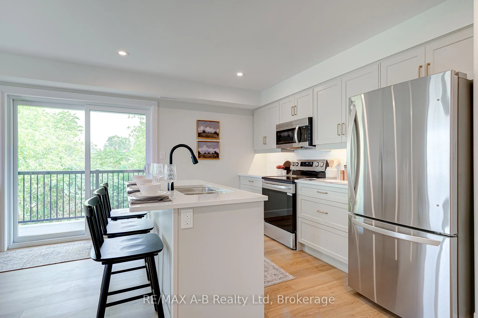 Photo 7 of Unit 28, 428 Queen Street W, St. Marys — HOMEH