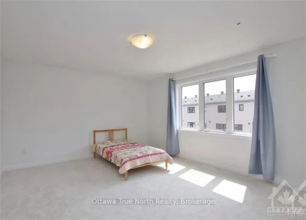 Photo 12 of 13 Sweet Pea Way, Ottawa, Kanata - Kanata Lakes/Heritage Hills — HOMEH