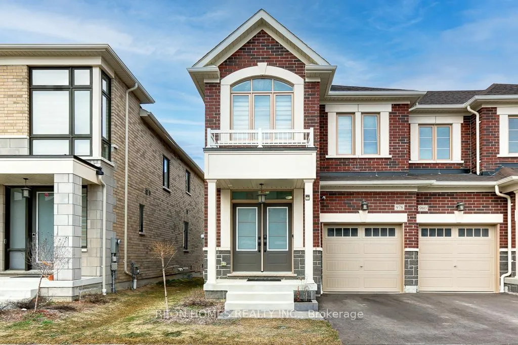 Photo 1 of 978 Crowsnest Hollow, Pickering, Rural Pickering — HOMEH