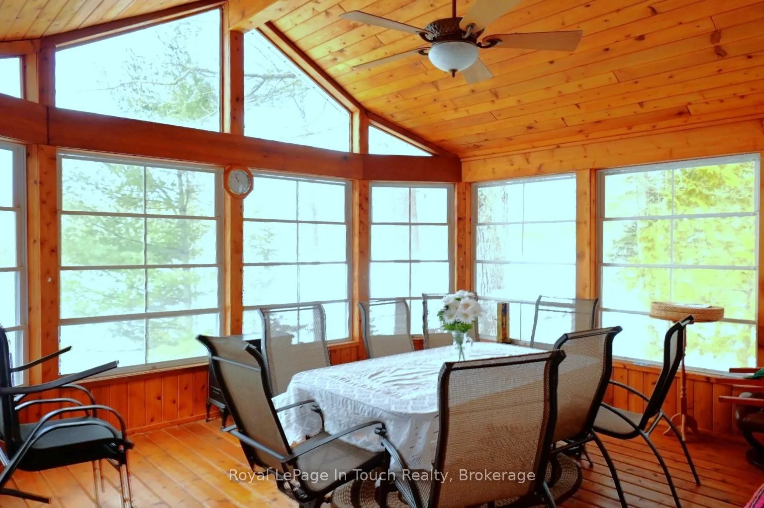 Photo 17 of 476 Hungry Bay Road E, Georgian Bay, Baxter — HOMEH