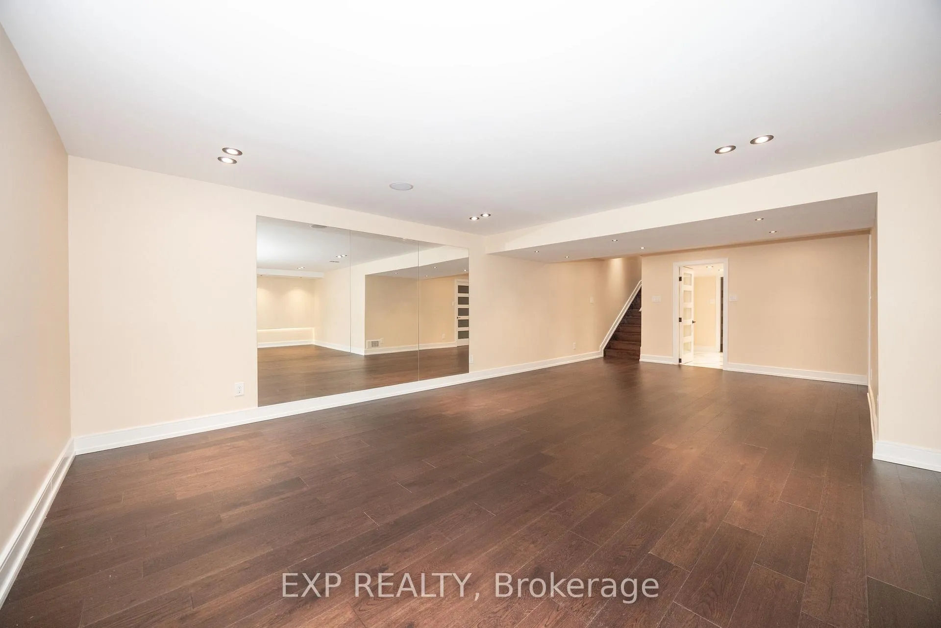 Photo 11 of 116 Helen Rapp Way, Ottawa, Blossom Park/Kemp Park/Findlay Creek — HOMEH