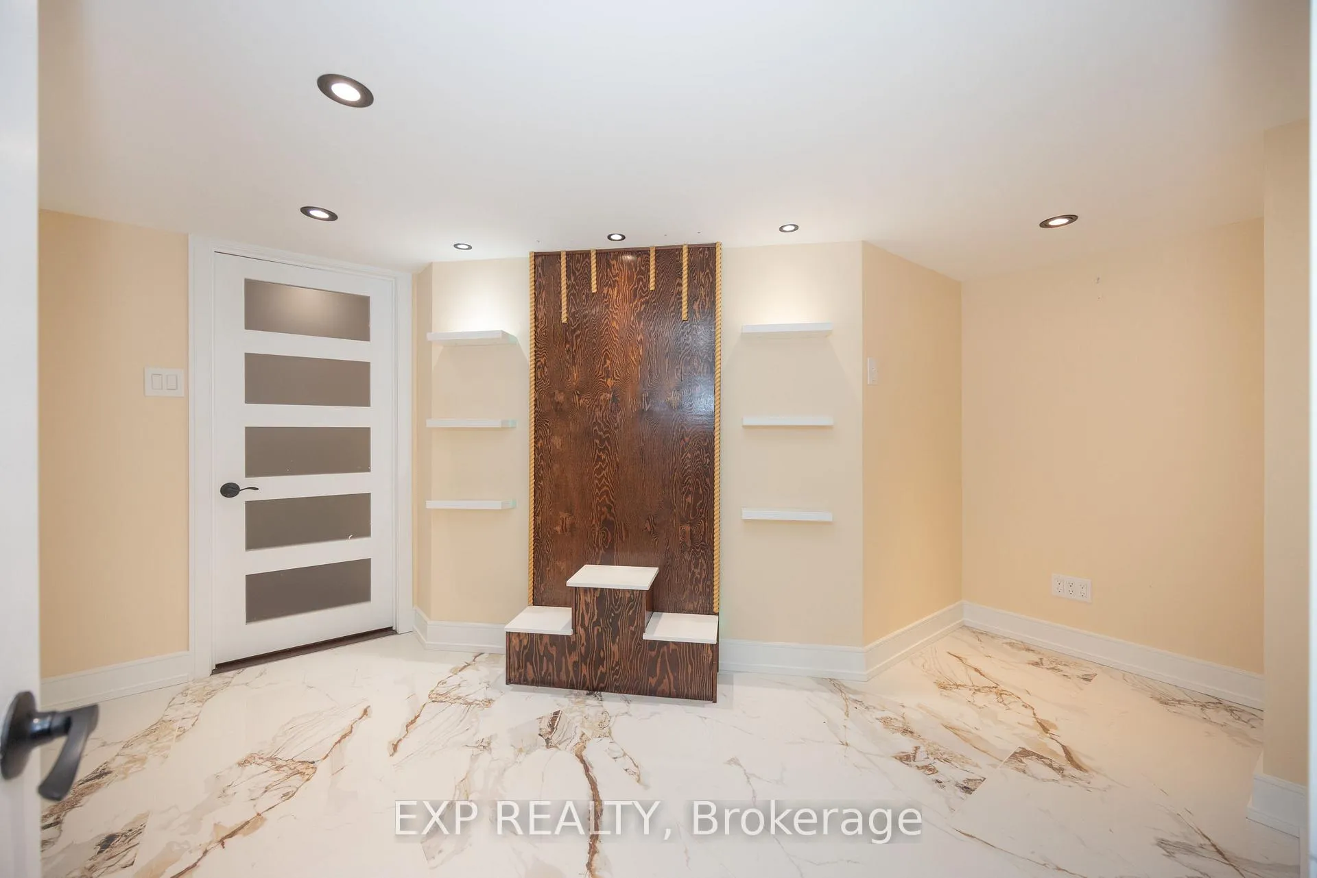 Photo 14 of 116 Helen Rapp Way, Ottawa, Blossom Park/Kemp Park/Findlay Creek — HOMEH