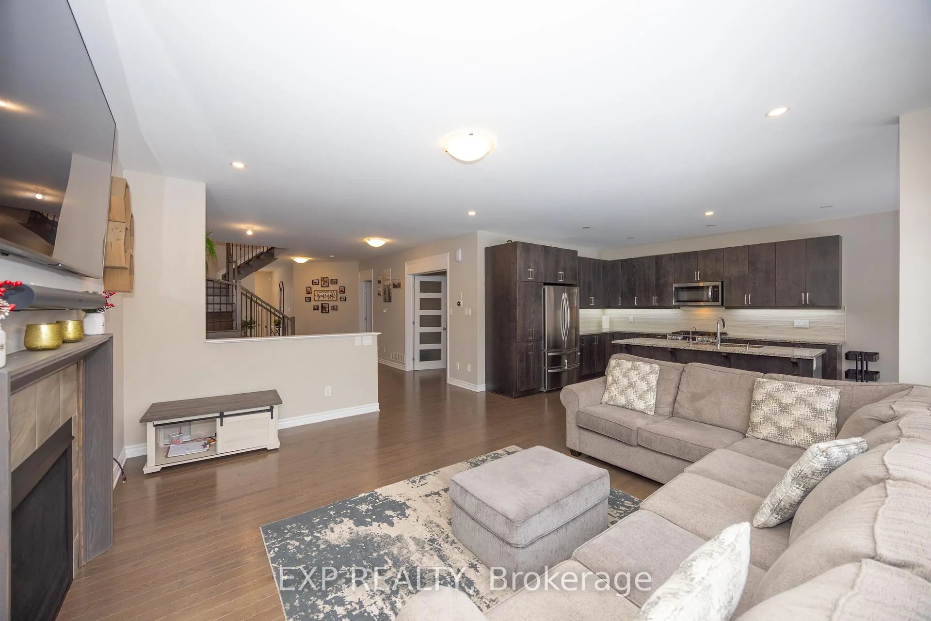 Photo 21 of 116 Helen Rapp Way, Ottawa, Blossom Park/Kemp Park/Findlay Creek — HOMEH