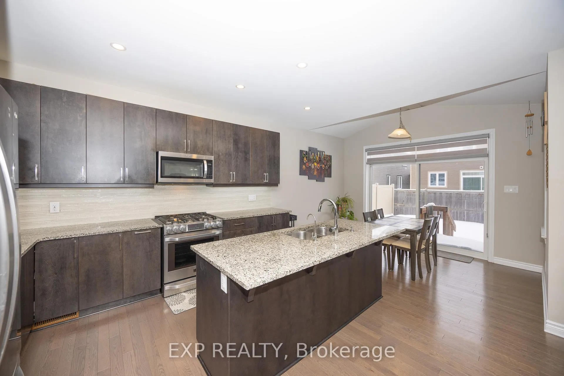 Photo 22 of 116 Helen Rapp Way, Ottawa, Blossom Park/Kemp Park/Findlay Creek — HOMEH