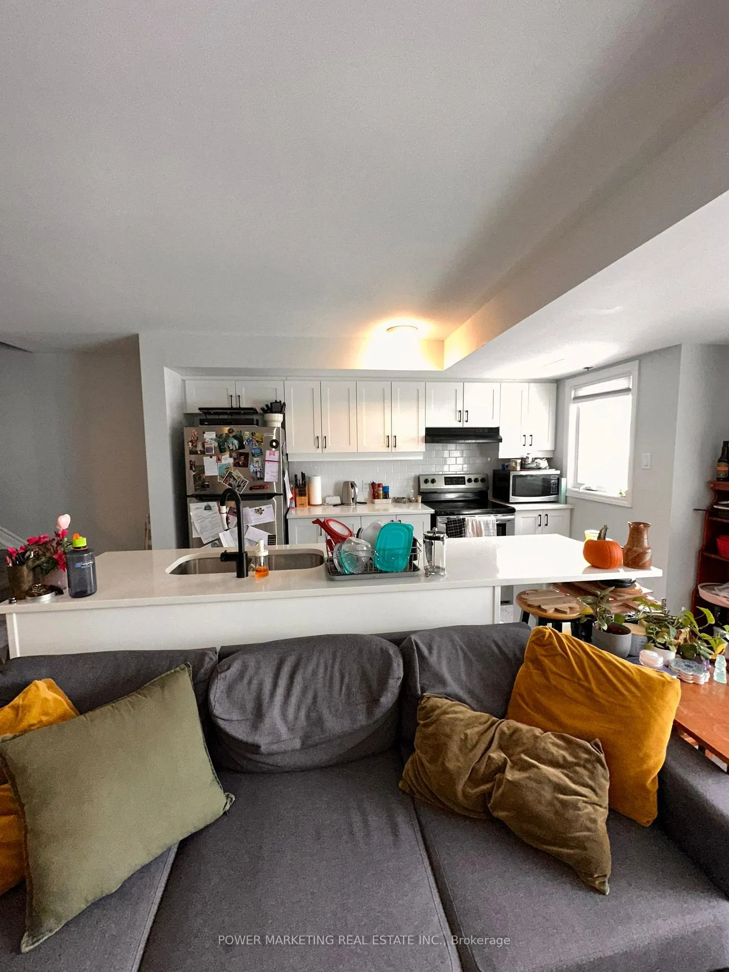 Photo 4 of Unit 6, 118 Michael Stoqua Street, Ottawa, CFB Rockcliffe and Area — HOMEH