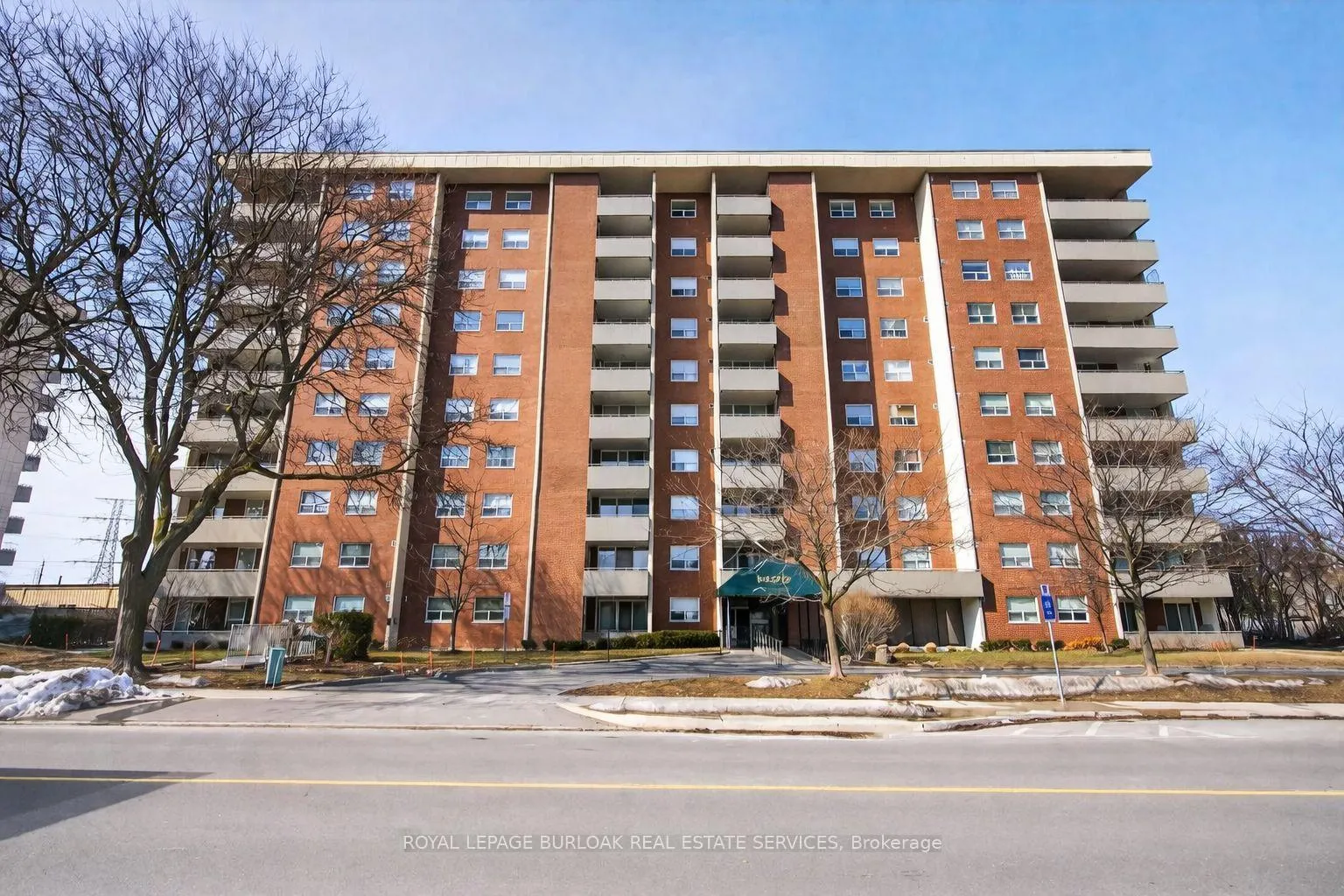 Front of Unit 704, 1425 Ghent Avenue