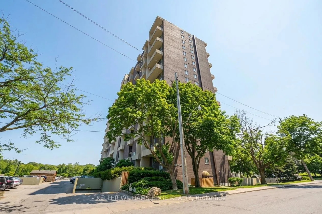 Photo 1 of Unit 920, 60 Southport Street, Toronto, High Park-Swansea — HOMEH