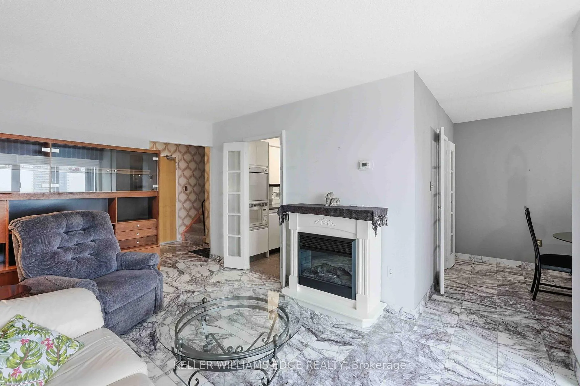 Photo 11 of Unit 920, 60 Southport Street, Toronto, High Park-Swansea — HOMEH