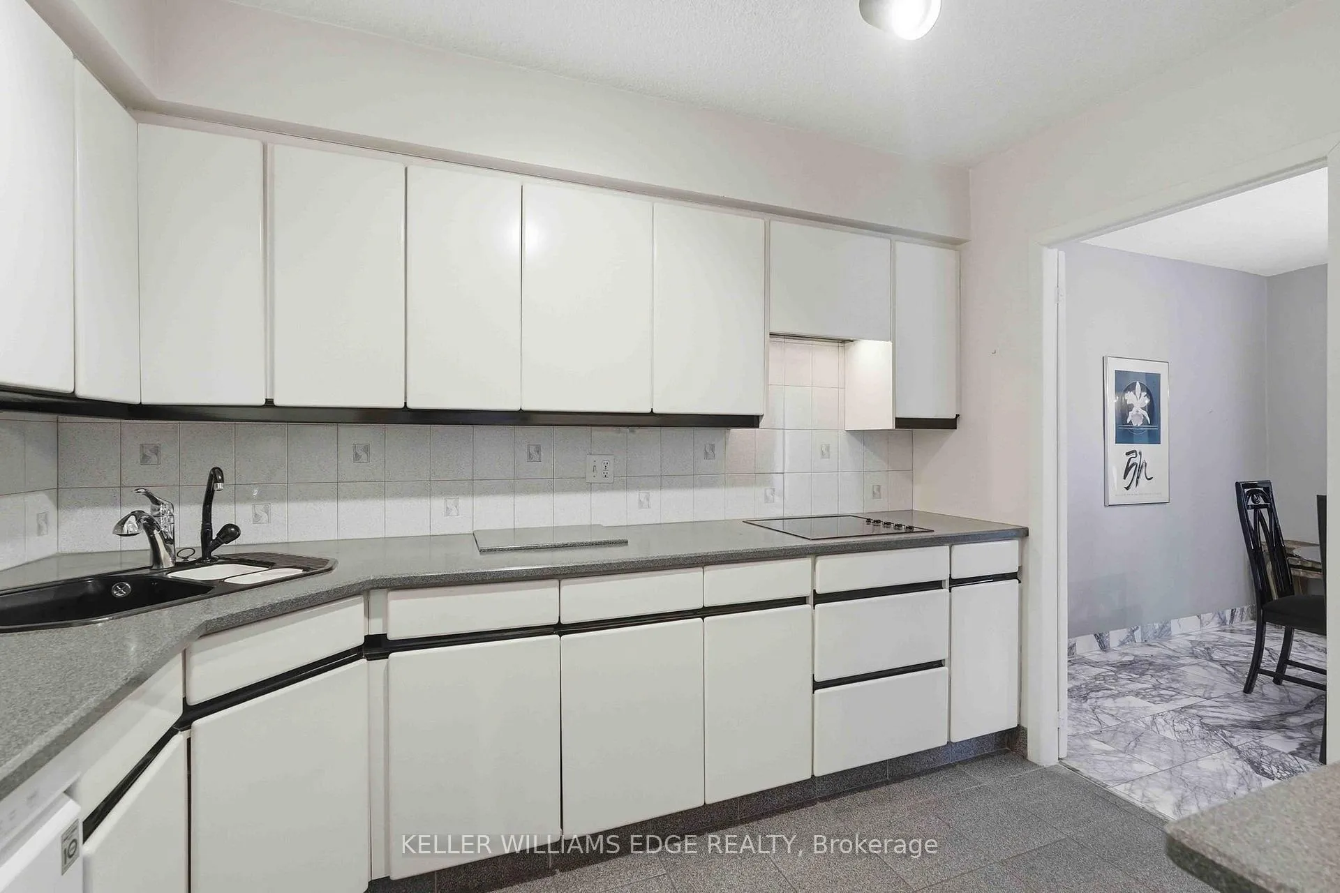 Photo 18 of Unit 920, 60 Southport Street, Toronto, High Park-Swansea — HOMEH