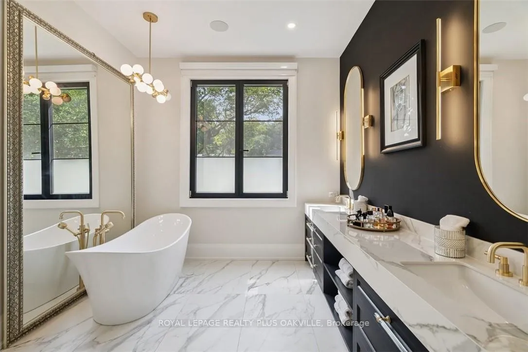 Photo 23 of 234 Walby Drive, Oakville, Southwest — HOMEH