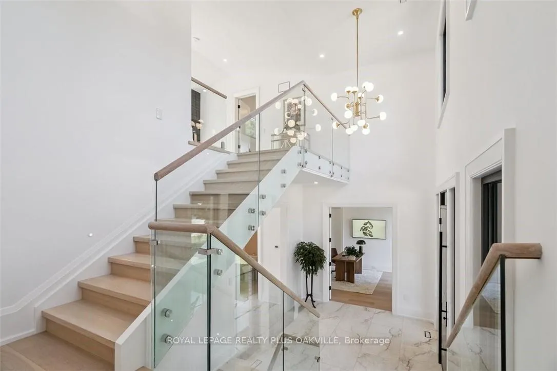 Photo 29 of 234 Walby Drive, Oakville, Southwest — HOMEH