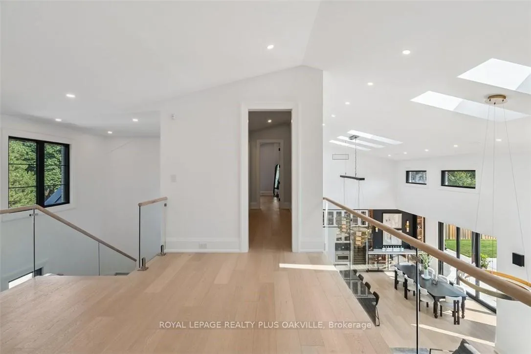 Photo 31 of 234 Walby Drive, Oakville, Southwest — HOMEH