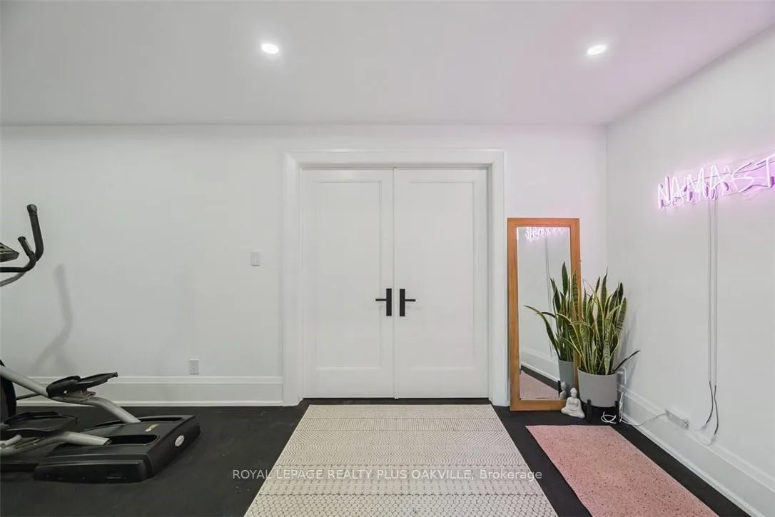 Photo 38 of 234 Walby Drive, Oakville, Southwest — HOMEH