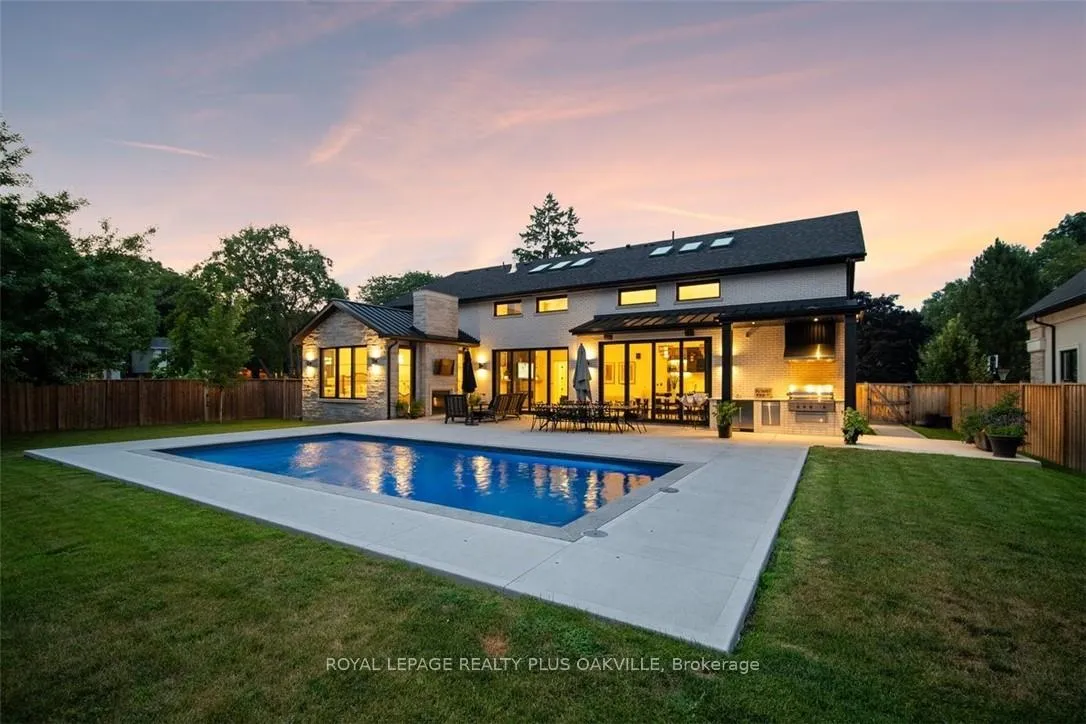 Photo 40 of 234 Walby Drive, Oakville, Southwest — HOMEH