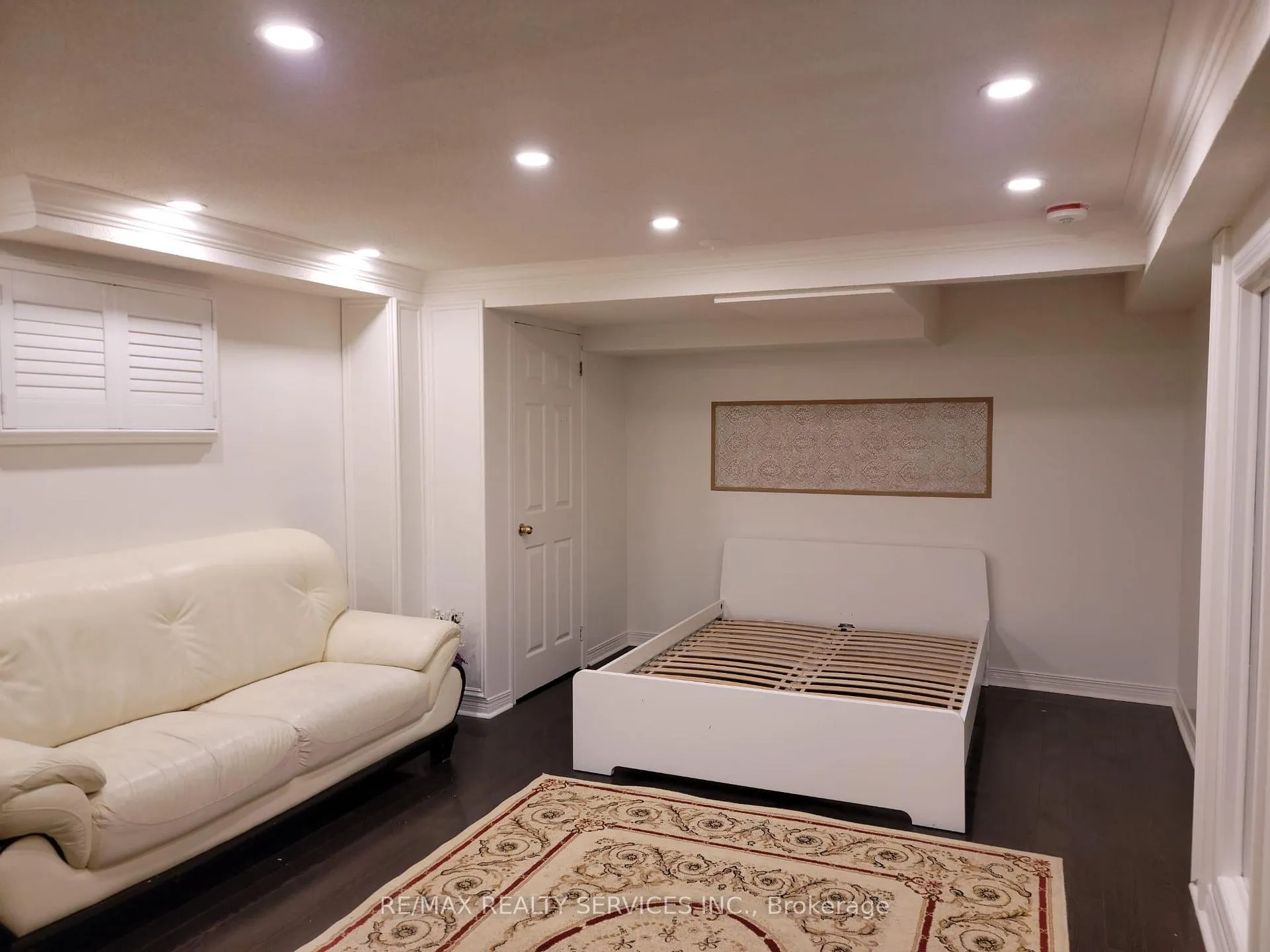 Photo 5 of Unit W/O Bsmt, 72 Dells Crescent, Brampton, Fletcher's Meadow — HOMEH