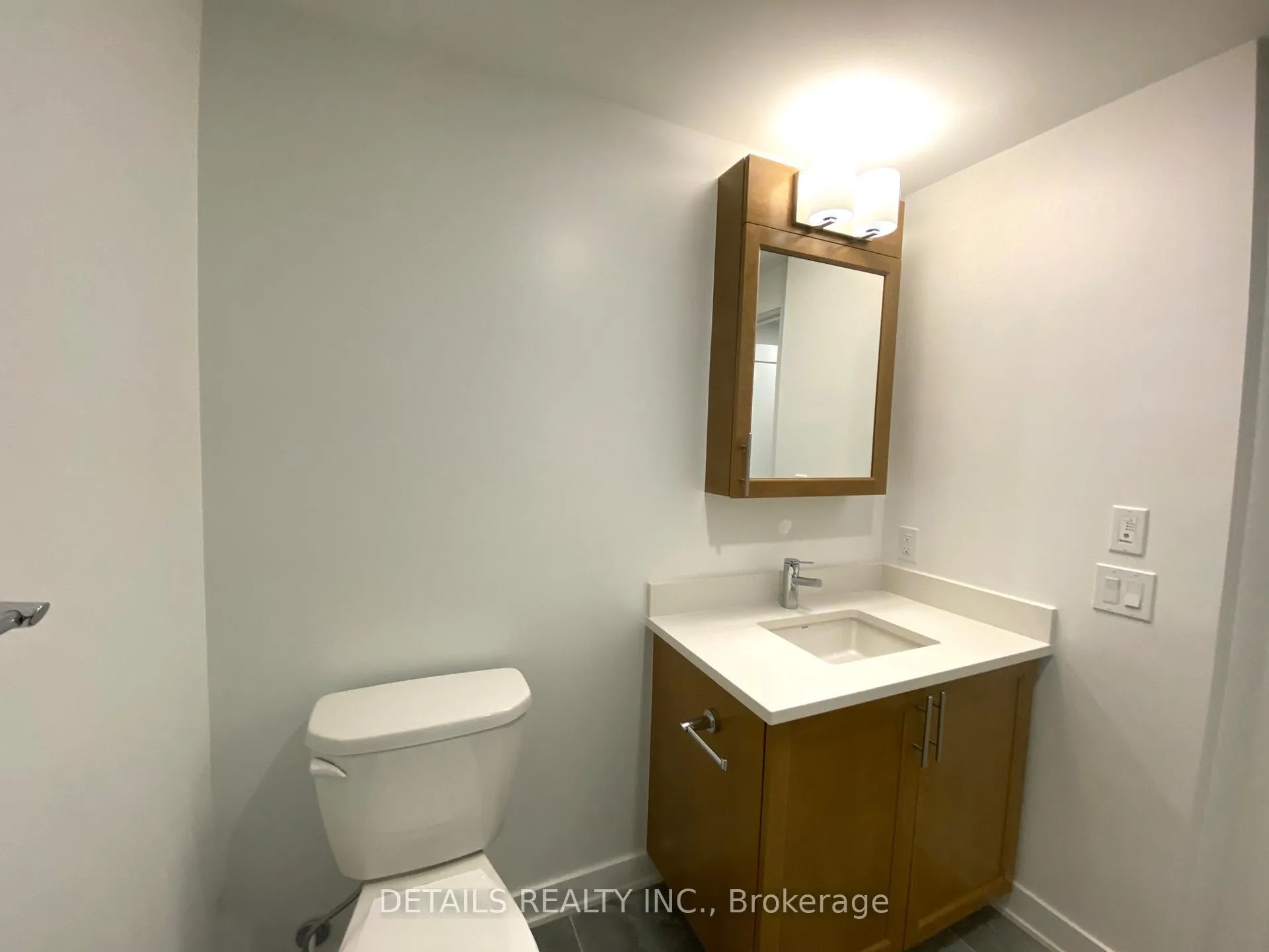 Photo 13 of Unit 809, 340 Queen Street, Ottawa, Ottawa Centre — HOMEH