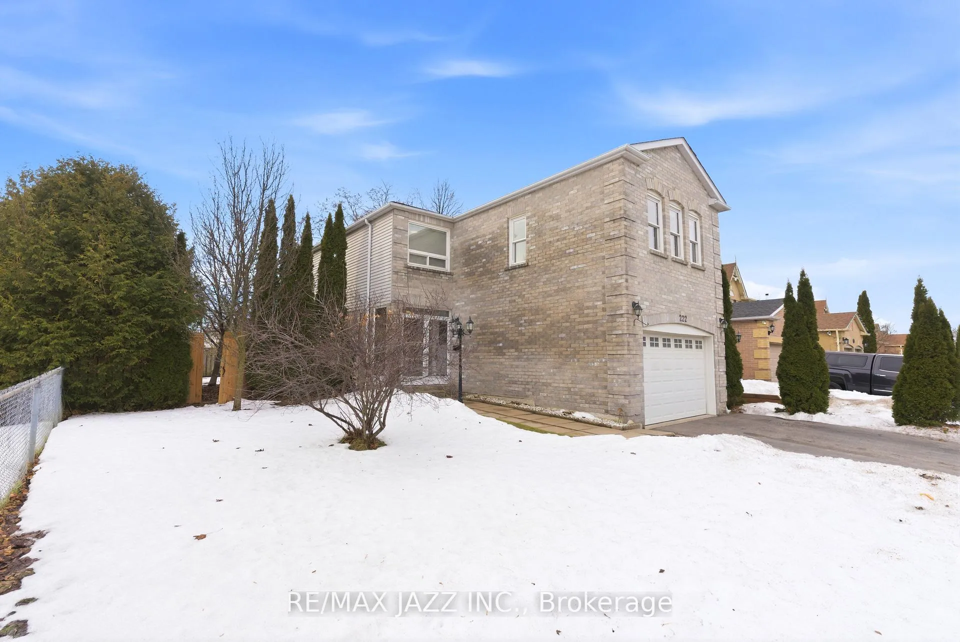 Photo 3 of 222 Sandringham Drive, Clarington, Courtice — HOMEH