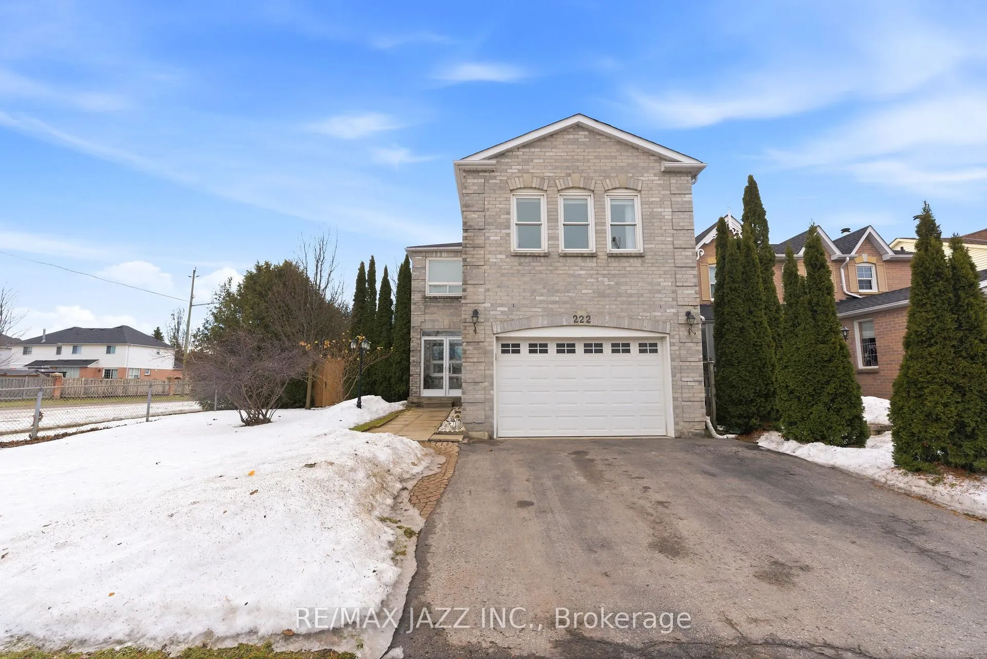 Photo 4 of 222 Sandringham Drive, Clarington, Courtice — HOMEH