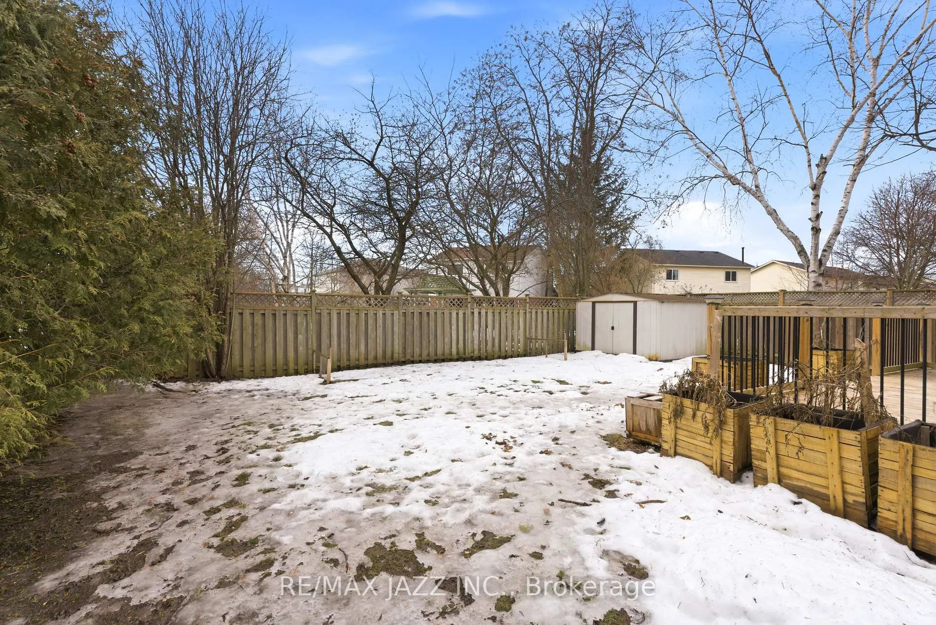 Photo 48 of 222 Sandringham Drive, Clarington, Courtice — HOMEH
