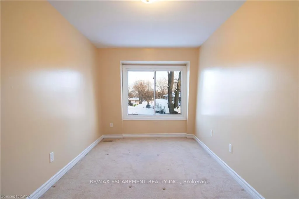 Photo 16 of Unit 23, 153 Limeridge Road W, Hamilton, Rolston — HOMEH