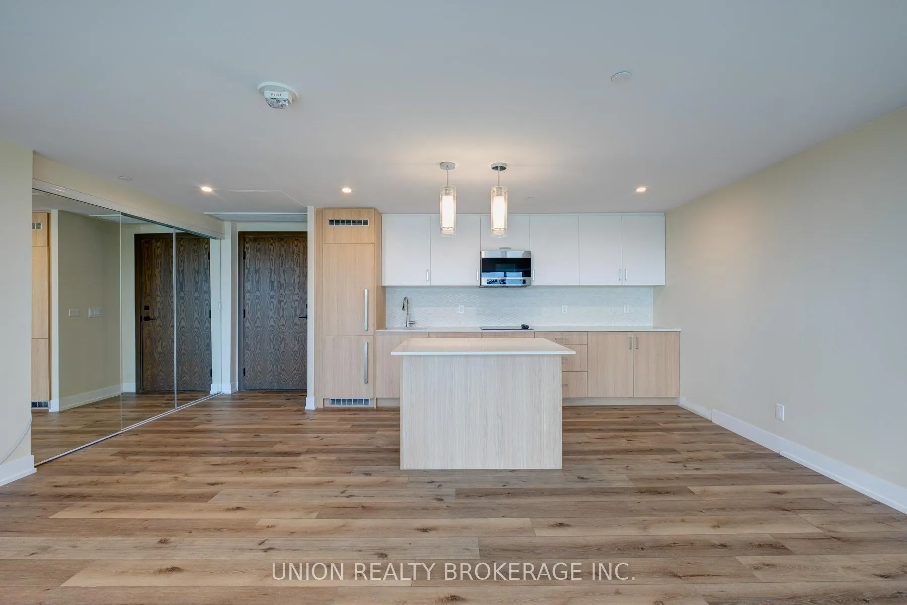 Front of Unit 504, 1316 Kingston Road