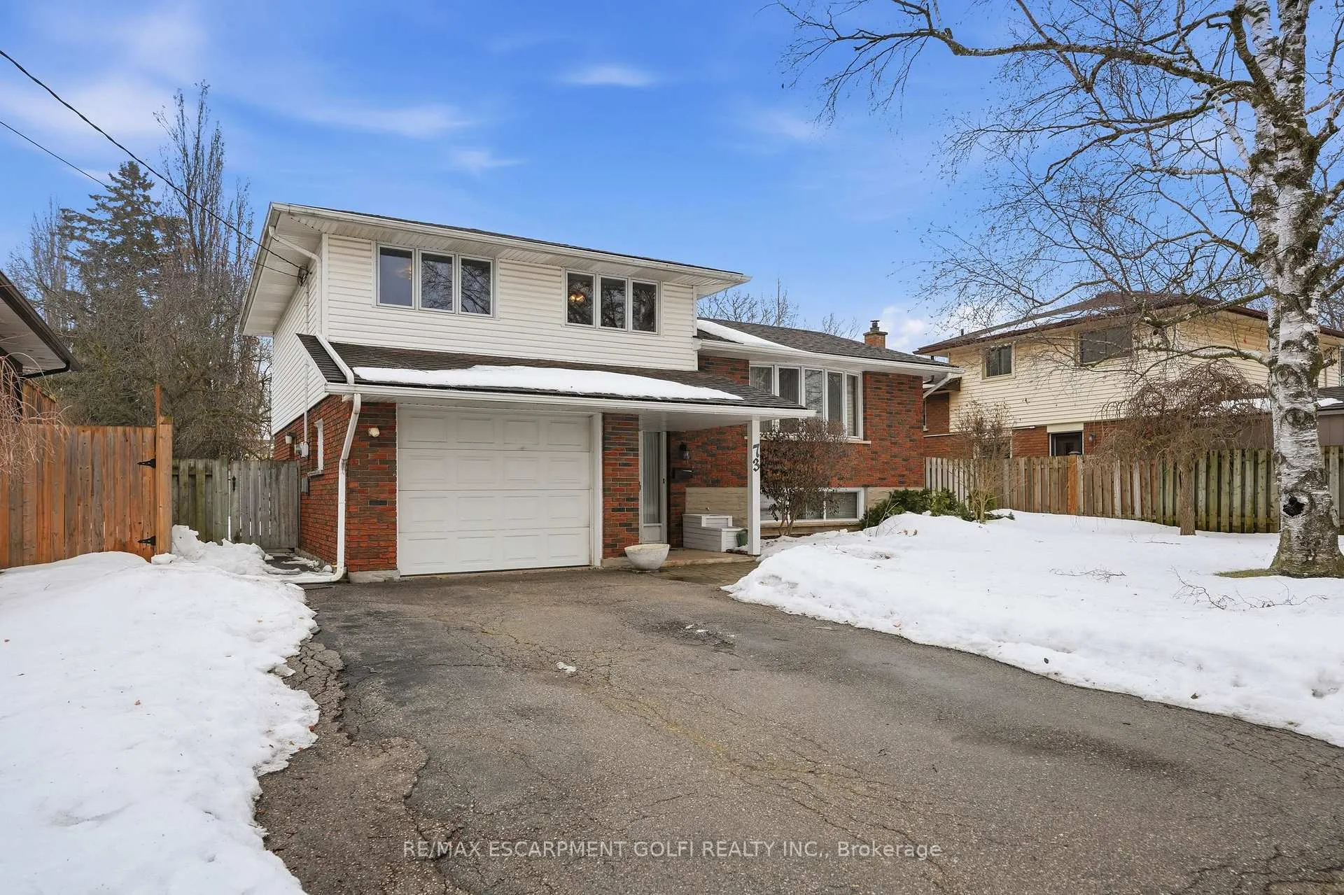 Photo 2 of 73 Brentwood Drive, Guelph, Riverside Park — HOMEH