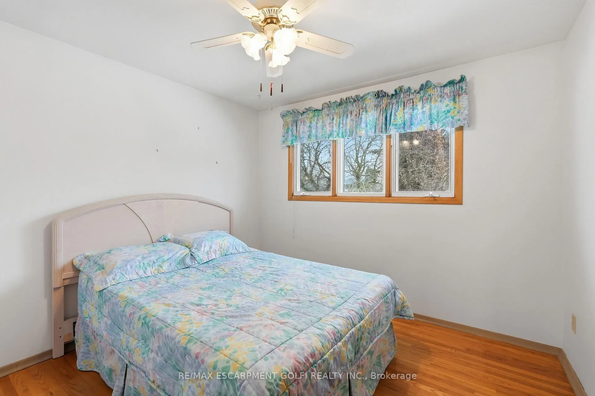 Photo 18 of 73 Brentwood Drive, Guelph, Riverside Park — HOMEH