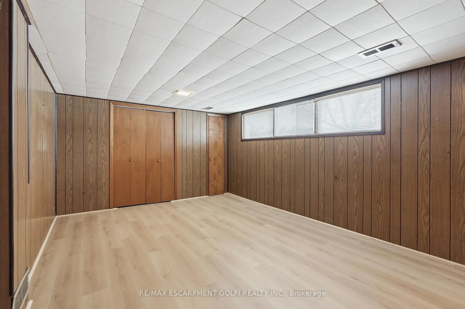 Photo 23 of 73 Brentwood Drive, Guelph, Riverside Park — HOMEH
