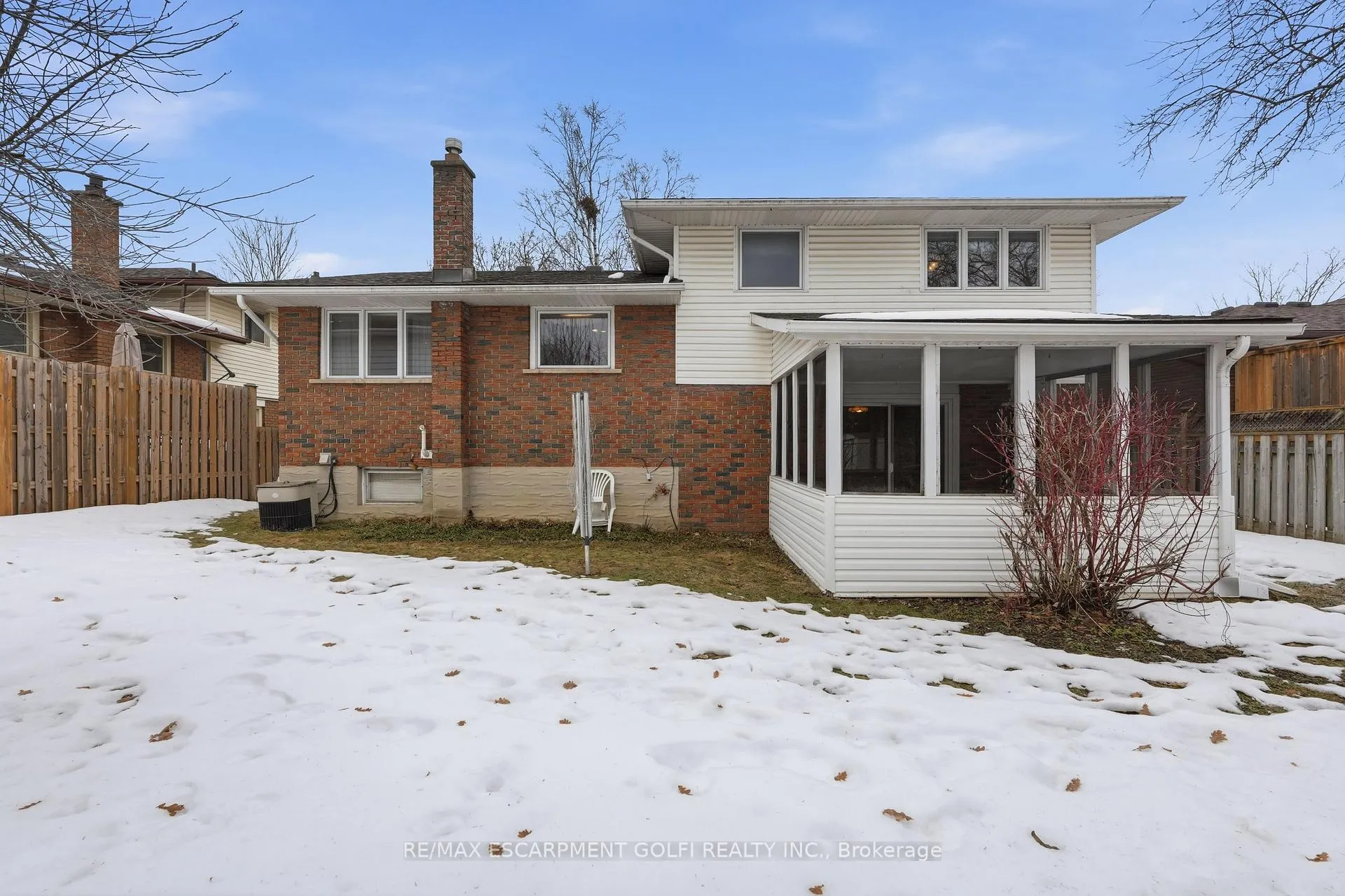 Photo 29 of 73 Brentwood Drive, Guelph, Riverside Park — HOMEH