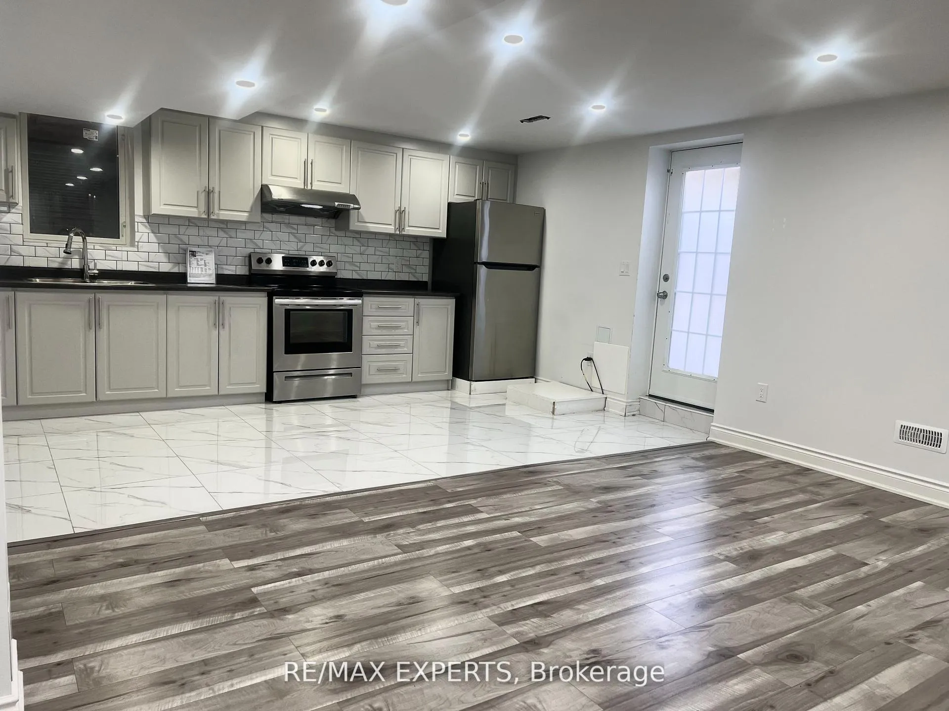 Photo 6 of Unit Bsmt, 1368 Connaught Terrace, Milton, Ford — HOMEH
