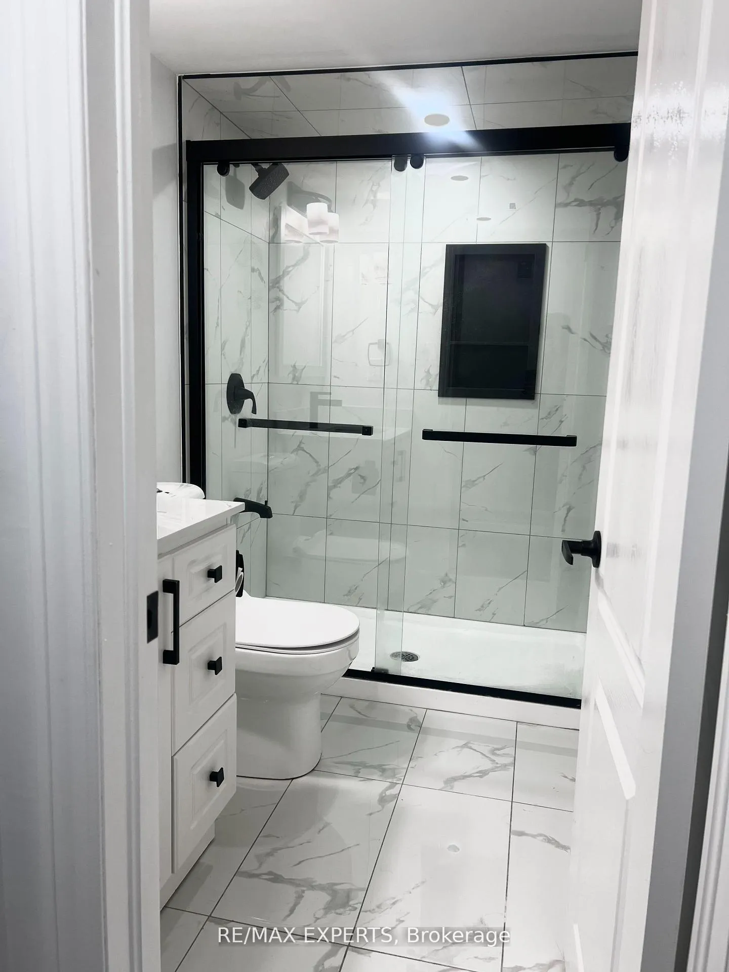 Photo 9 of Unit Bsmt, 1368 Connaught Terrace, Milton, Ford — HOMEH