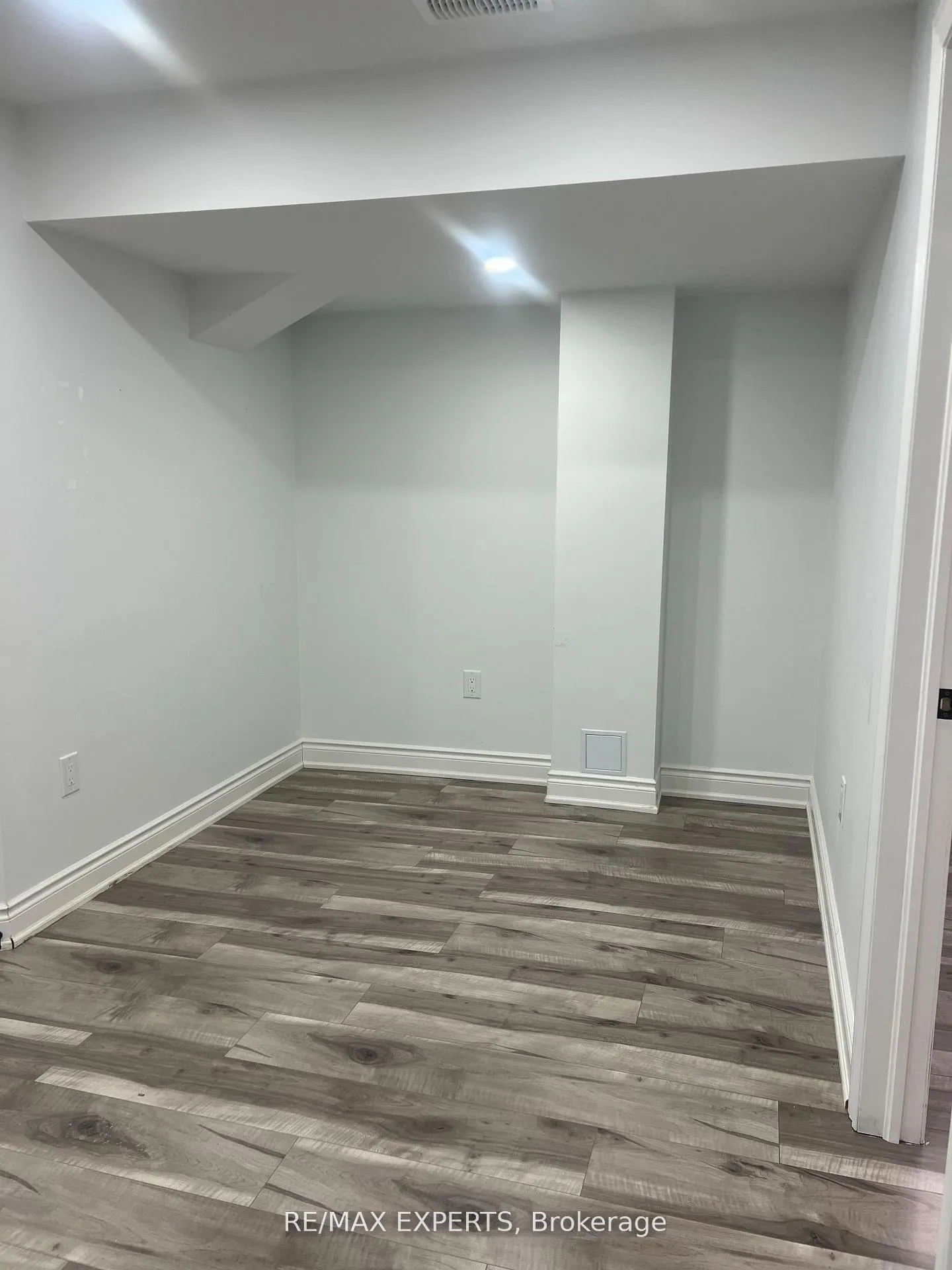Photo 13 of Unit Bsmt, 1368 Connaught Terrace, Milton, Ford — HOMEH