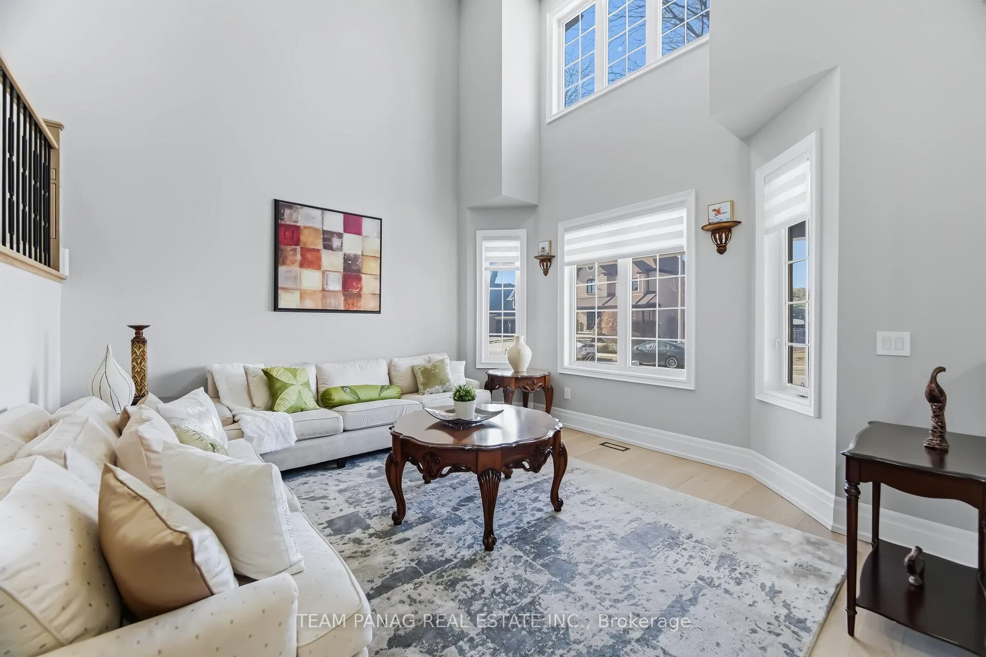 Photo 5 of 13 Donwoods Court, Brampton, Vales of Castlemore — HOMEH