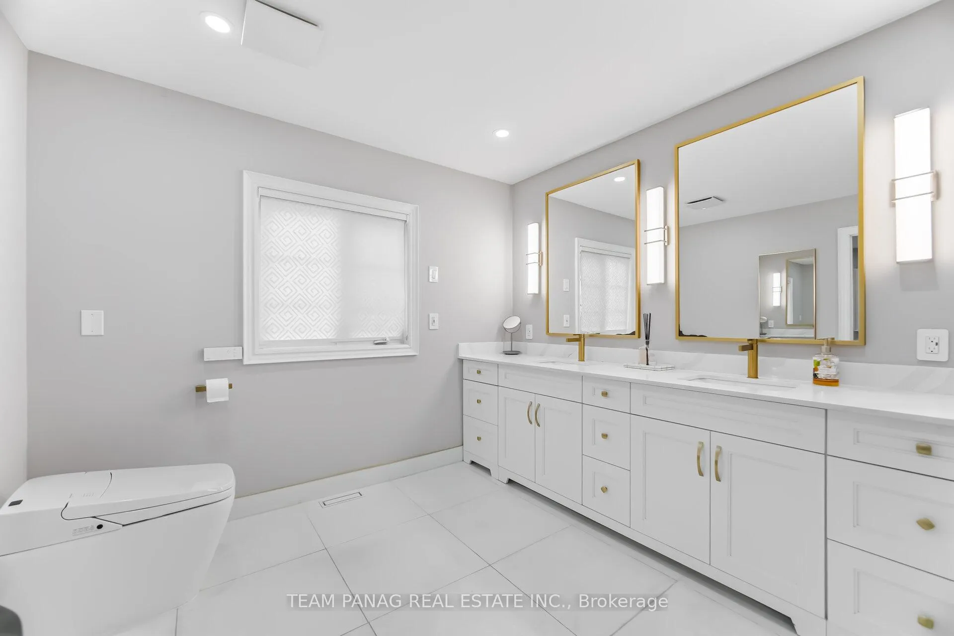 Photo 25 of 13 Donwoods Court, Brampton, Vales of Castlemore — HOMEH