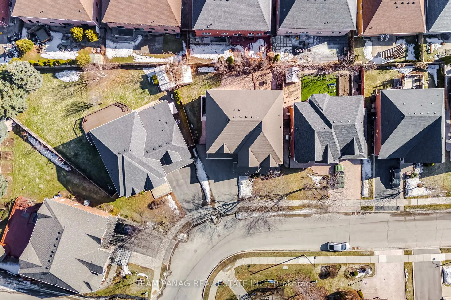 Photo 49 of 13 Donwoods Court, Brampton, Vales of Castlemore — HOMEH