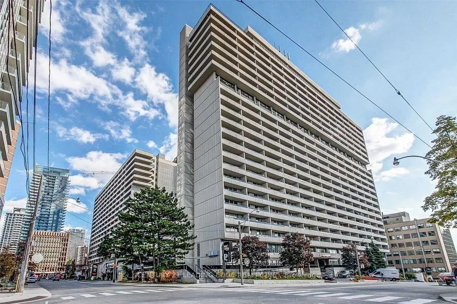 Photo 2 of Unit HC1, 411 Duplex Avenue, Toronto, Yonge-Eglinton — HOMEH