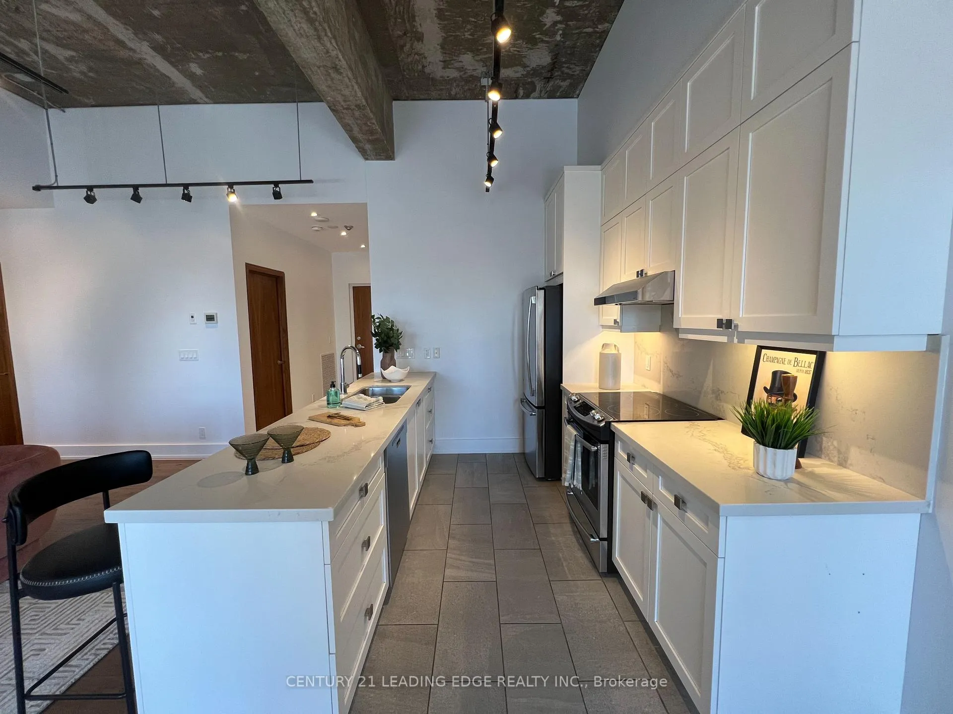 Photo 7 of Unit HC1, 411 Duplex Avenue, Toronto, Yonge-Eglinton — HOMEH
