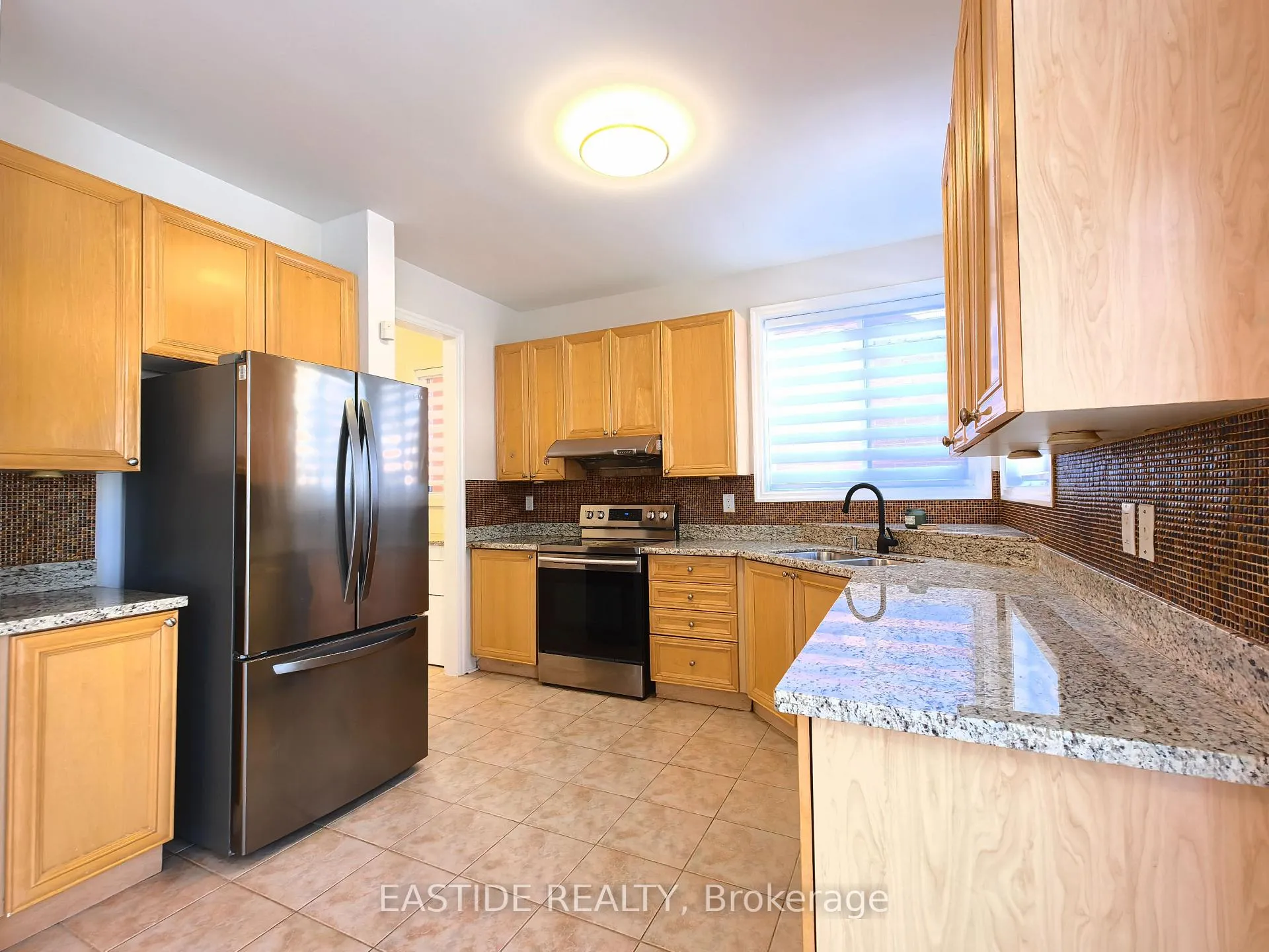 Photo 4 of 8 Redbud Street, Markham, Wismer — HOMEH